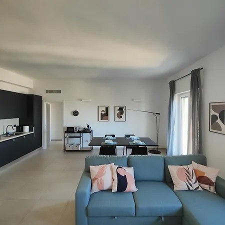 B Comfort * برينديسي